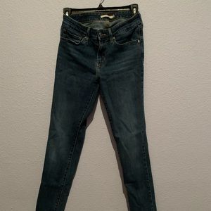 711 skinny Levi jeans